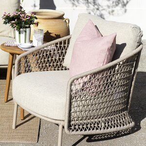 4 Seasons Outdoor Puccini Lounge Set Chair Detail