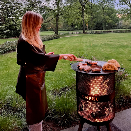 Bonfeu BonVes 45 Firepit in Black - image 2