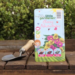 Little Gardeners Cheery Nasturtiums Starter Kit