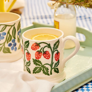 Emma Bridgewater Raspberries 1/2 Pint Mug
