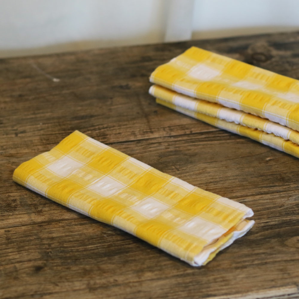 Gold Seersucker Pack of 4 Table Napkins Beetham Nurseries