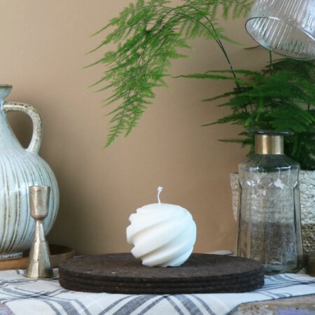 Hanna Home Swirl Candle
