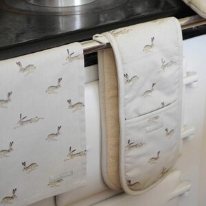 Sophie Allport Hare Double Oven Glove