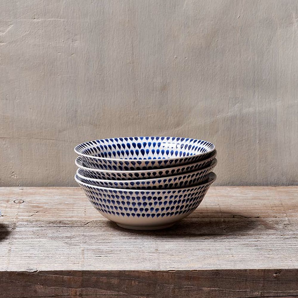 https://www.beethamnurseries.co.uk/files/images/webshop/indigo-drop-cereal-bowl-1629882754_l.jpg