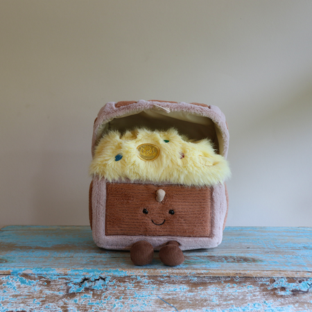 Jellycat Amuseables Treasure Chest