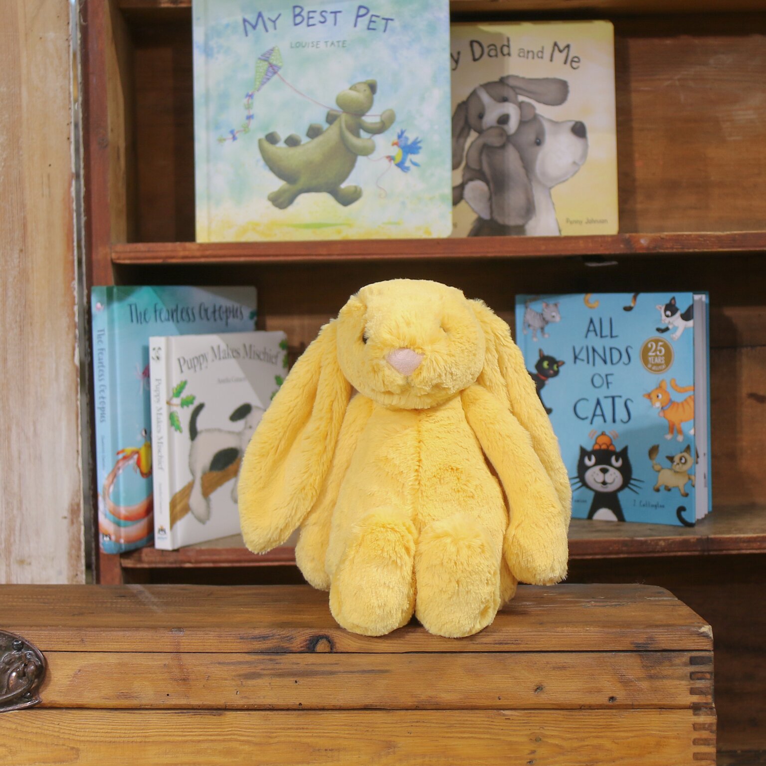 Jellycat yellow bunny 2025