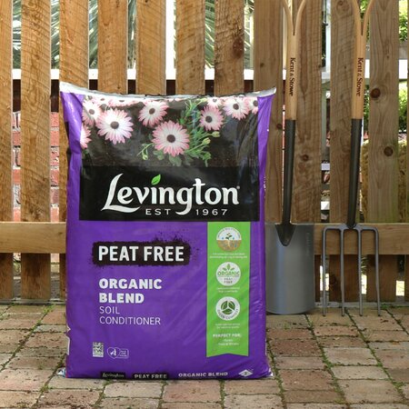Levington Peat Free Organic Blend Soil Conditioner - 50 Litre