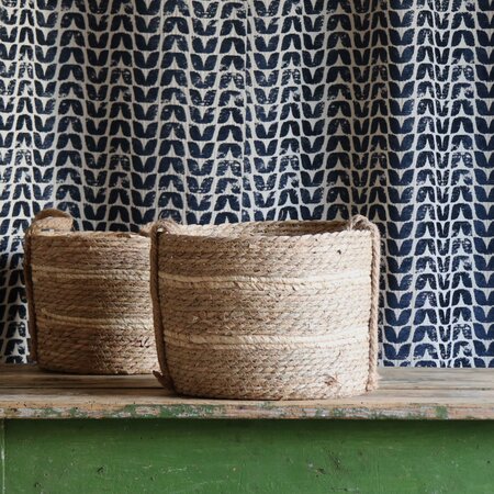 Natural Medium Straw / Corn Basket