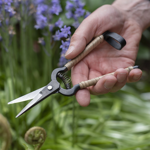  Niwaki Rattan Snips