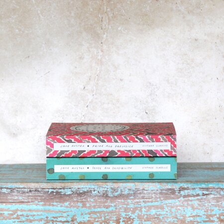 Pride & Predudice (Vintage Classics Austen Series) by Jane Austen