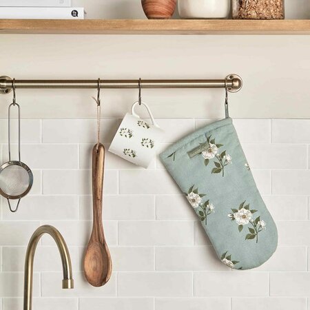 Roses Oven Mitt by Sophie Allport