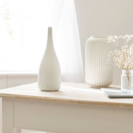 Thalia White Diffuser