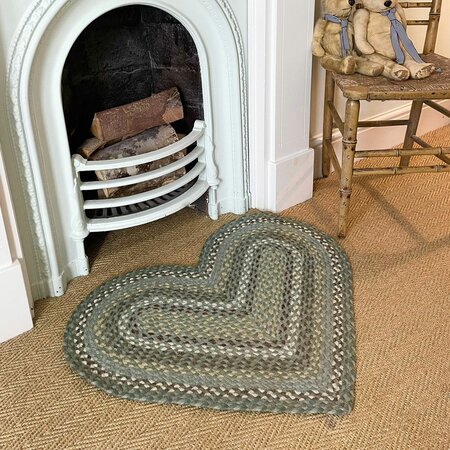 The Braided Rug Company Heart Rug - Seaspray