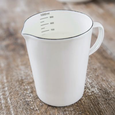Warm White Enamel 1l Measuring Jug
