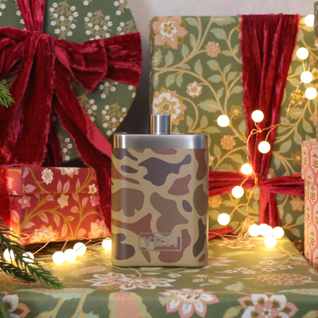 YETI Rambler Flask Wetlands Camo